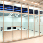 Jak zaprojektować nowoczesne biuro aby stworzyć funkcjonalną i stylową aranżację?